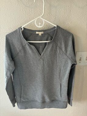 Urbanology Vee Neck Sweatshirt